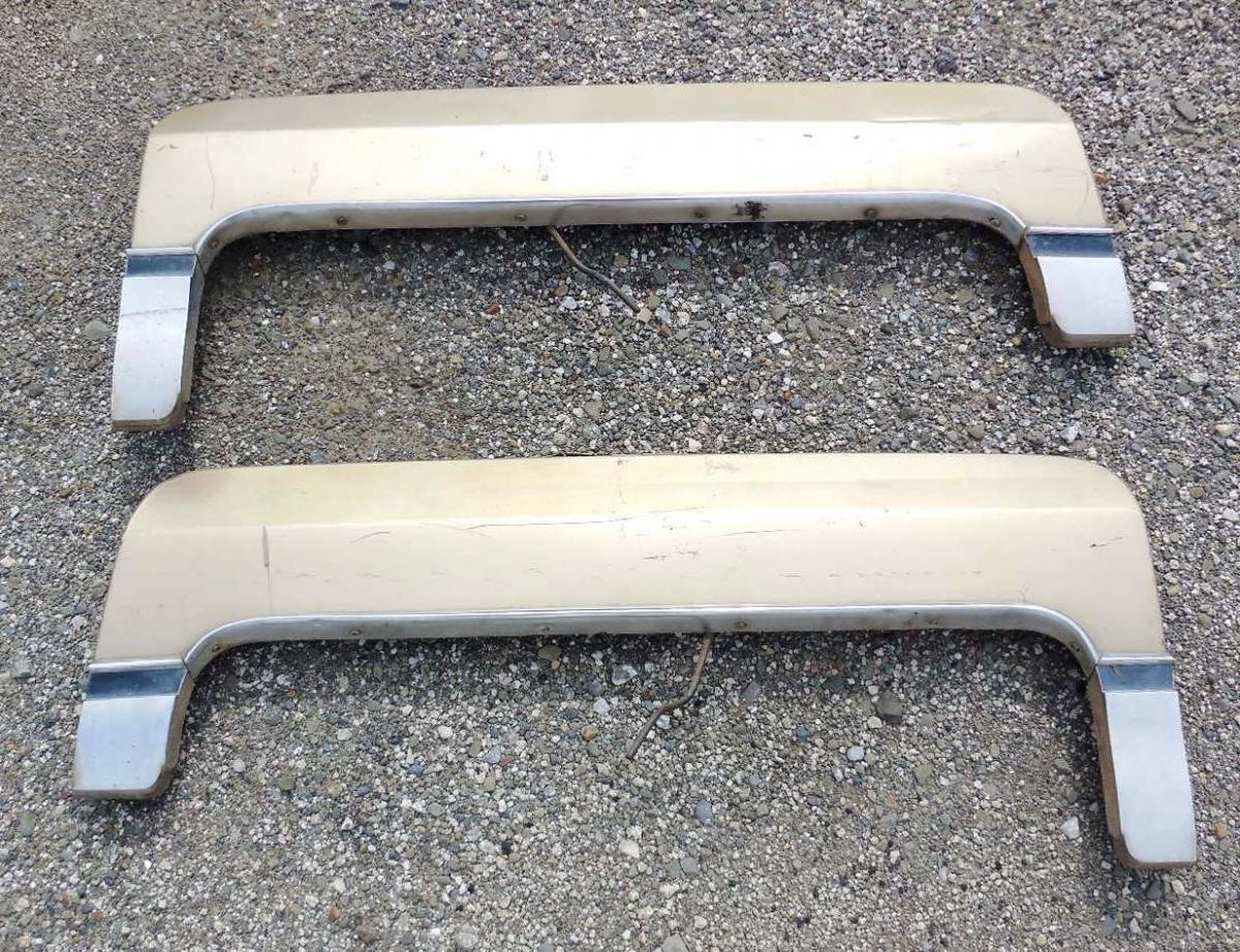 1967 Oldsmobile 98 fender skirts Larry Camuso's West Coast Classics